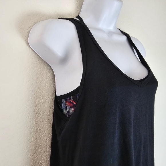 Champion Layered Tank Top With Strappy Twisted Back Sports Bra - Picture 4 of 14